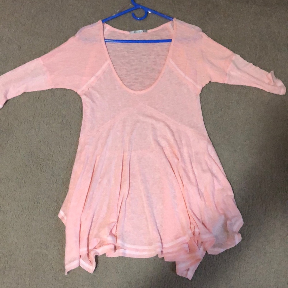 Easel Boutique top
